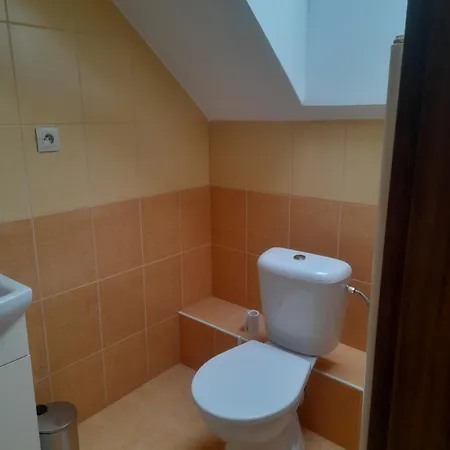 U Karin Quarto em Acomodações Particulares Trenčianske Teplice